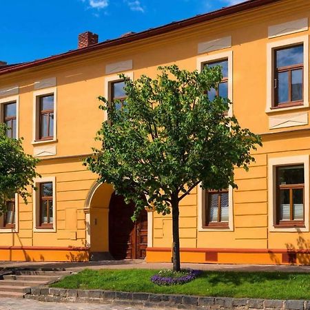 Apartment Anna Kezmarok Exterior photo